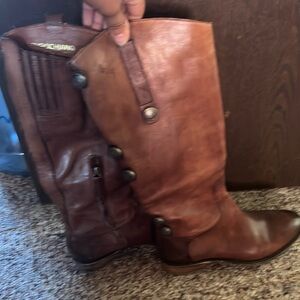 Arturo chiang riding style boots brown and gold buttons